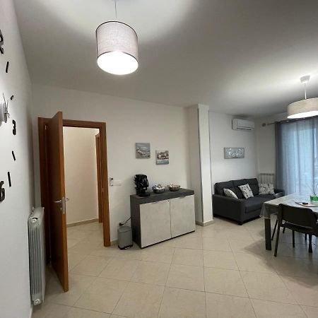 La Dimora Dei Sogni Apartment Mesagne Bagian luar foto